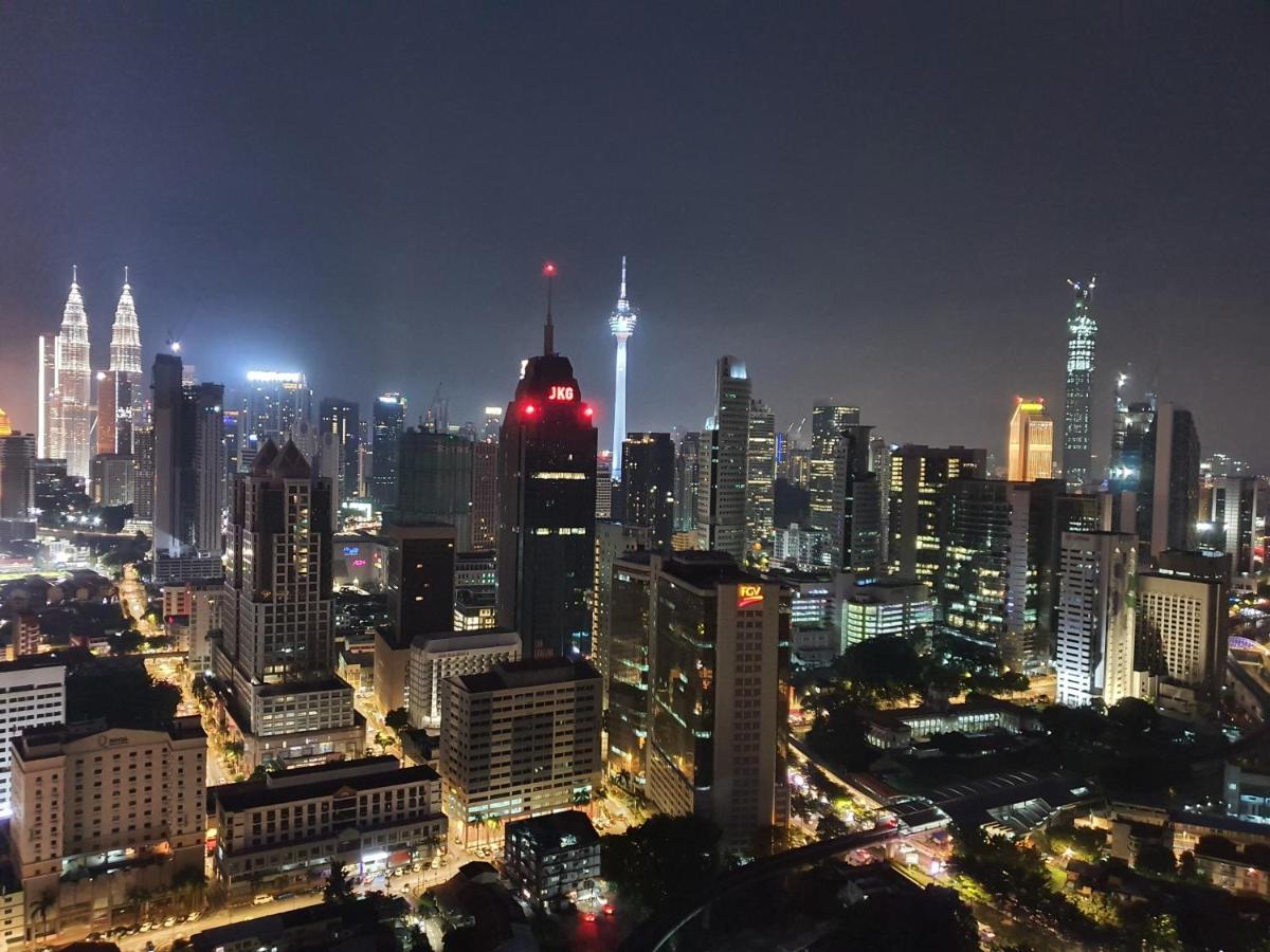 Regalia Klcc View By Iluxhome *