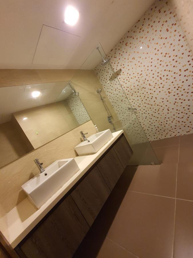 Regalia Klcc View By Iluxhome *