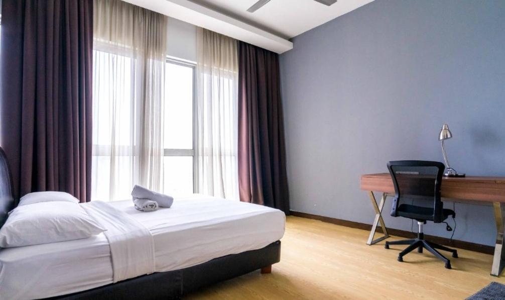 Regalia Klcc View By Iluxhome